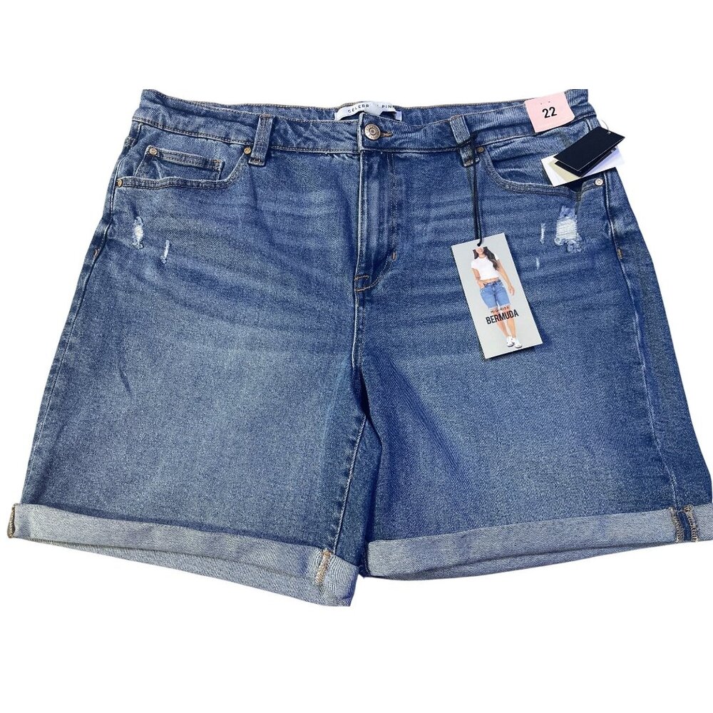 Celebrity Pink Sz 22 Mid rise Bermuda Shorts With Distressed Detail & Rolled Hem